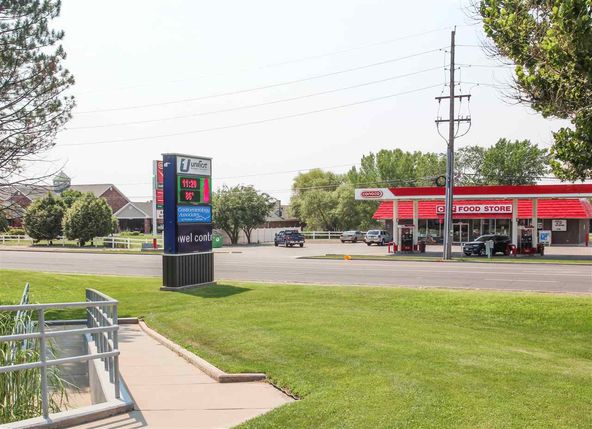 604 25 Rd, Grand Junction, CO 81505